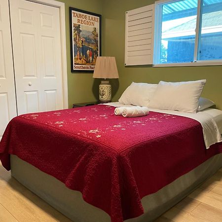Private La Bedroom W Private Half-Bathroom - Ac - Wifi - Private Fridge -Smart Tv Los Angeles Ngoại thất bức ảnh